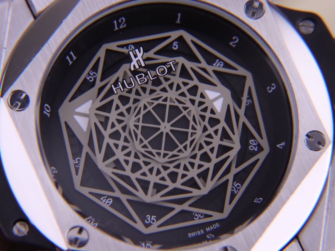 Hublot Big Bang 415.NX.7179.VR.MXM18